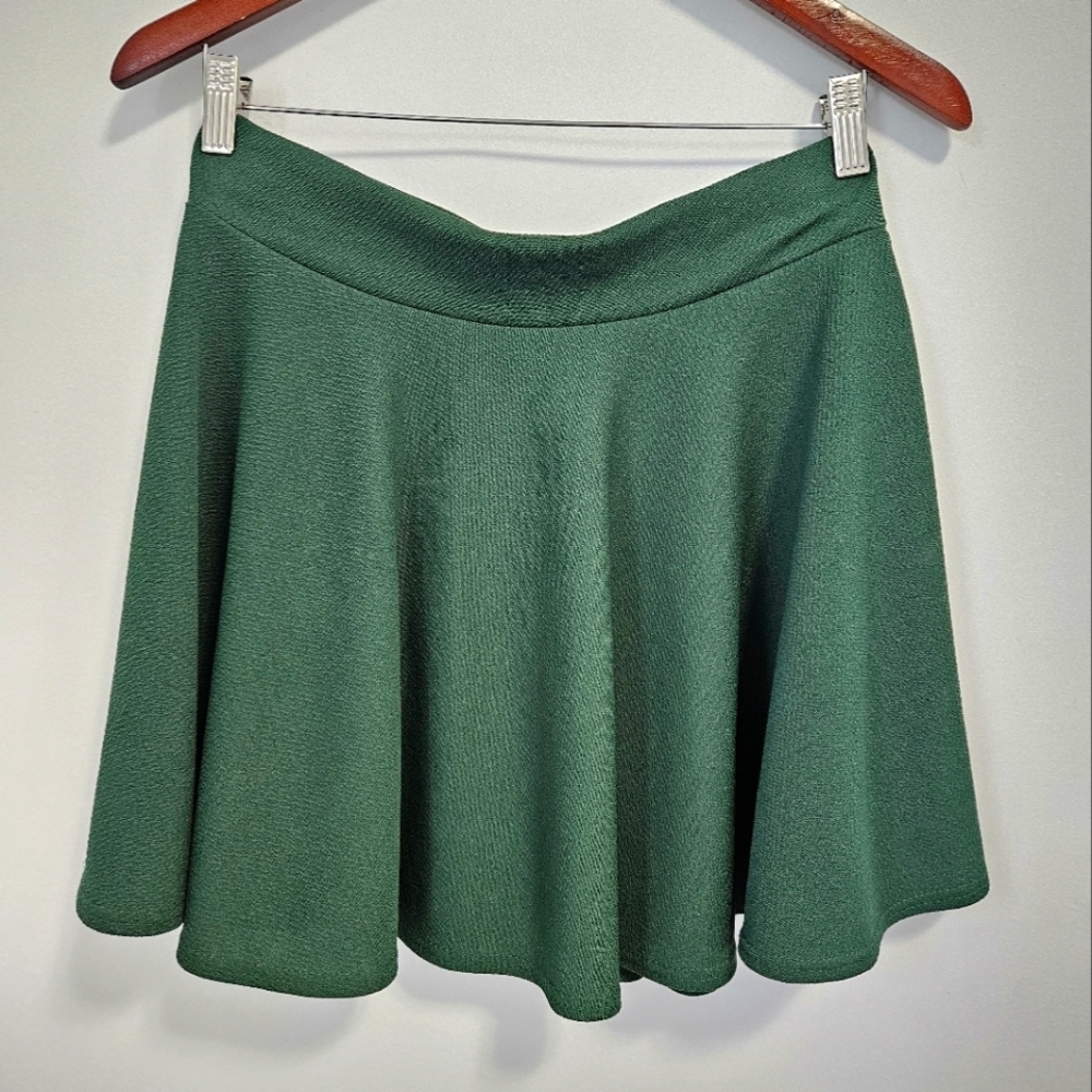 Urban Coco Mini Skater Skirt - Size US L - NWOT